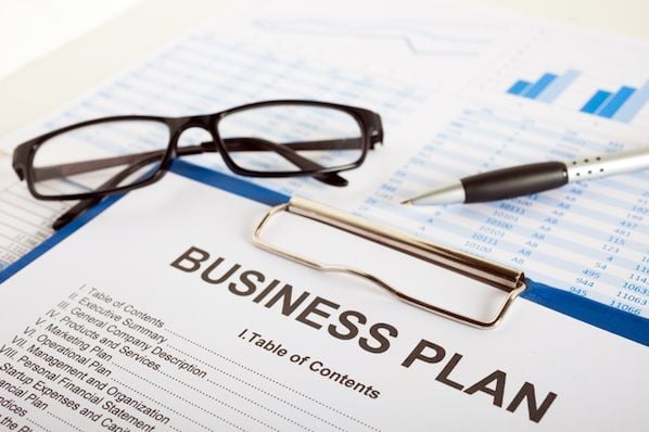 How to Write a Business Plan: A Step-by-Step Guide [Examples + Template]